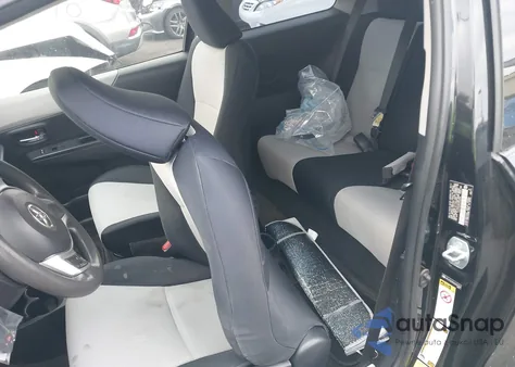 2012 Toyota Yaris Le z USA, uszkodzony, nr VIN JTDJTUD35CD503236